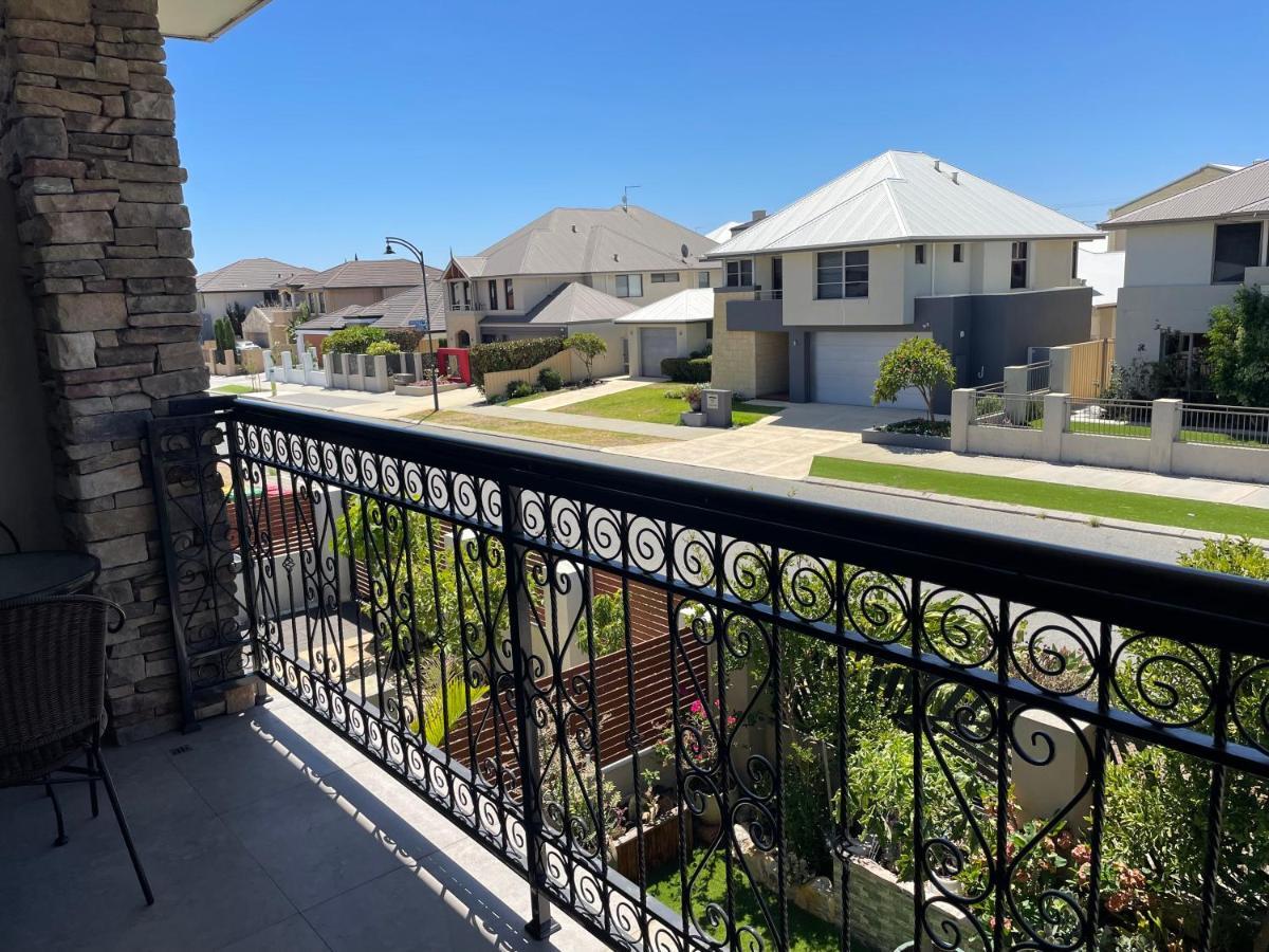 Comfortable Luxury Home Perth Exteriör bild